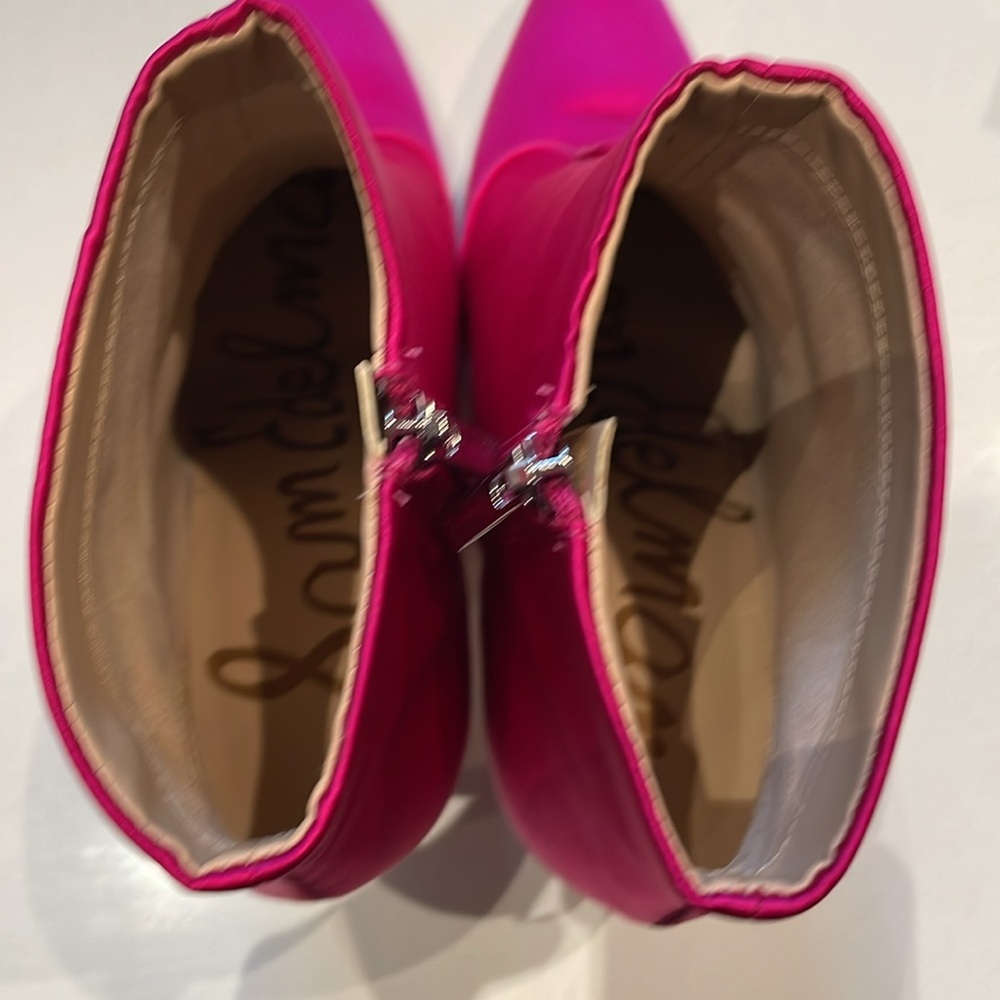 🆕 Sam Edelman Olette High Pointed Toe, Satin, Hot Pink Ankle Boots. Size 9.5M - Picture 7 of 10
